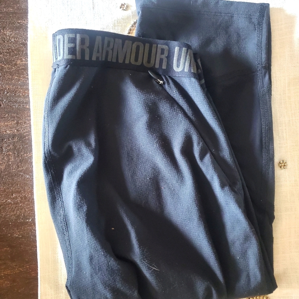 UNDERARMOUR 3/4 legins